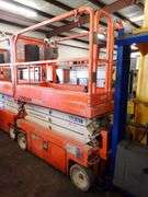 Snorkel Electric Scissor Lift