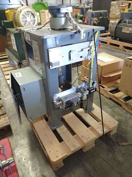Vibratory Feeder System Assembly