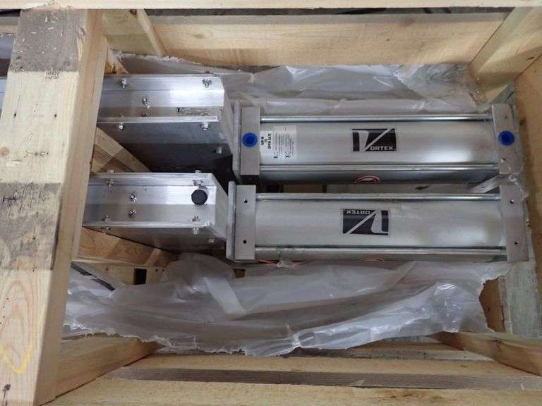 Lot of (2) Vortex Salina Vortex Roller Gates
