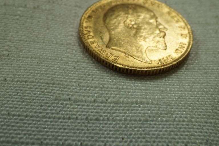 1903 British Gold Sovereign
