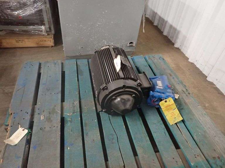 Marathon Electric Motor with Piston Pump