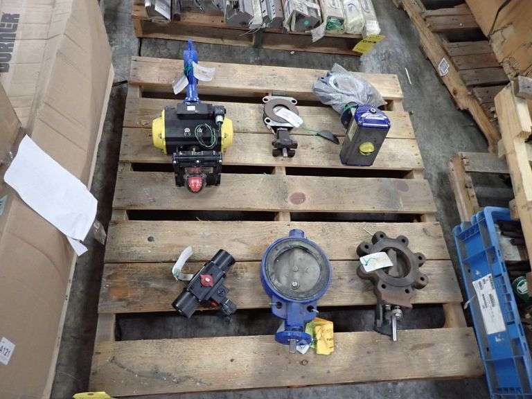 Lot of Assorted Valves and Components