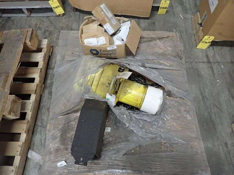 Budgit 4000lb Chain Hoist with 2 1/2 HP Motor