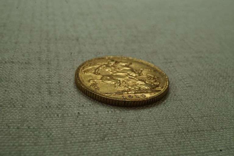 1910 British Gold Sovereign