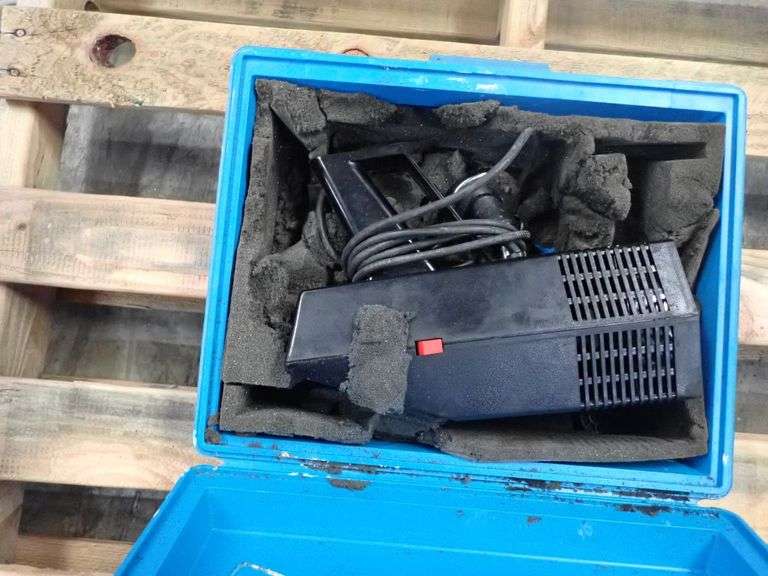 Lot of (3) Assorted Tools