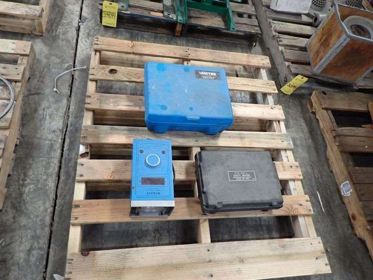 Lot of (3) Assorted Tools