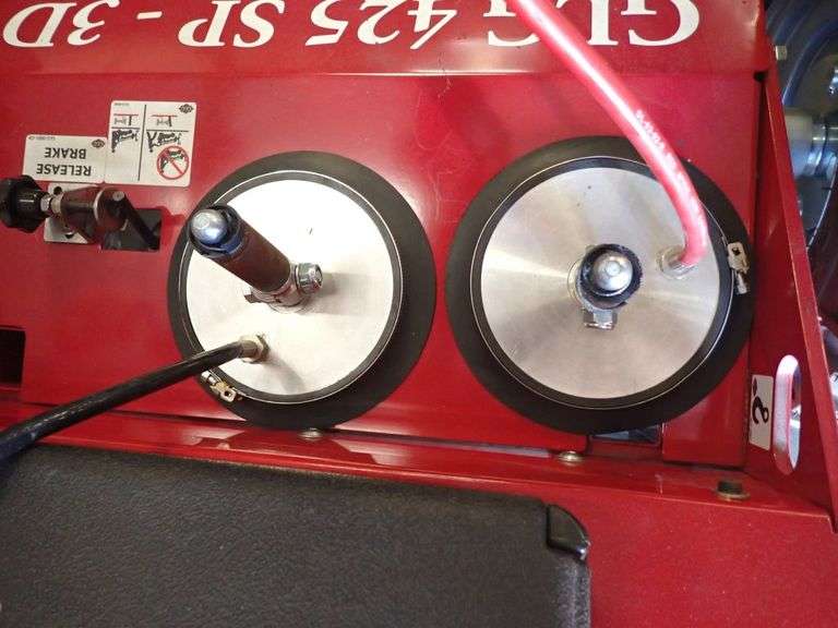 GLG Battery Powered Mobile Glass Handler