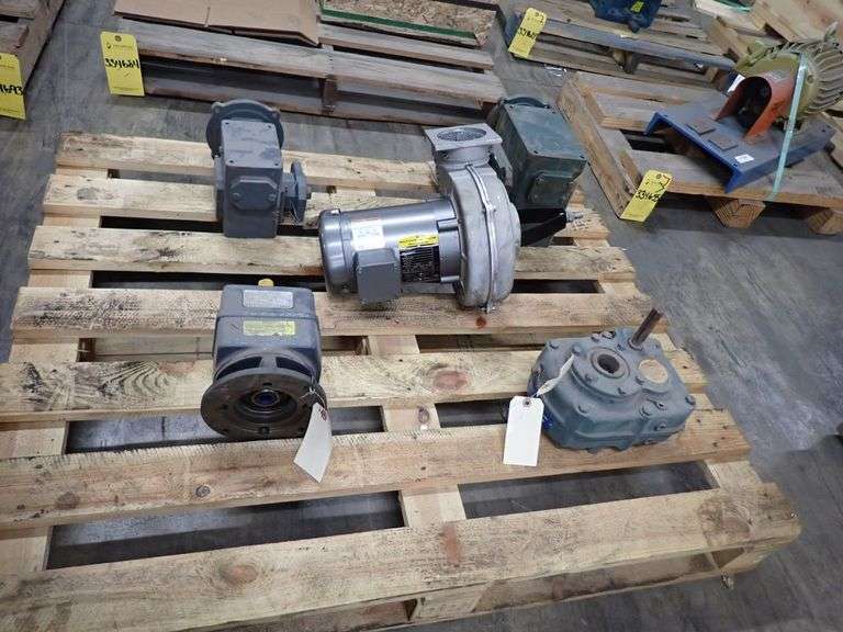 Baldor Reliance 5 HP Motor with Pump and Components