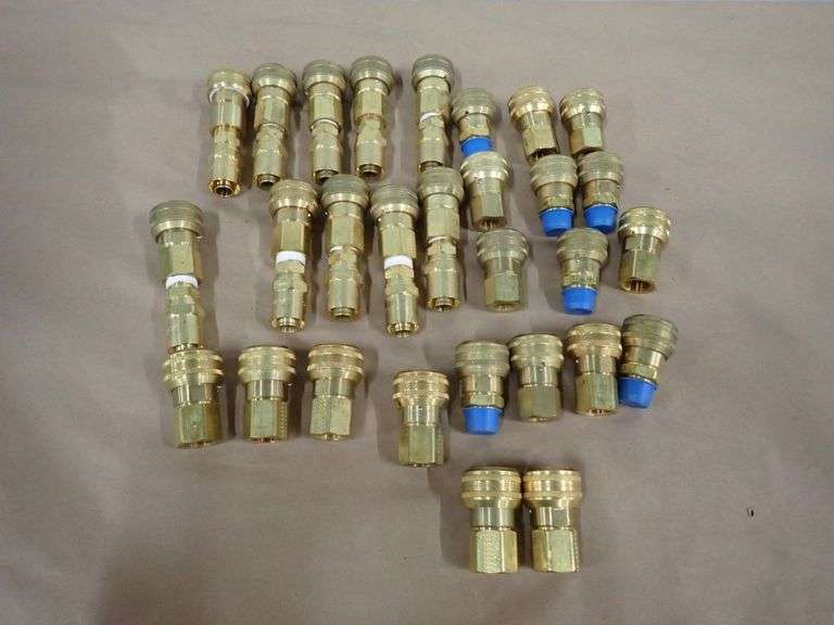 Lot of (29) Eaton Series 6000 Push Tite Couplings