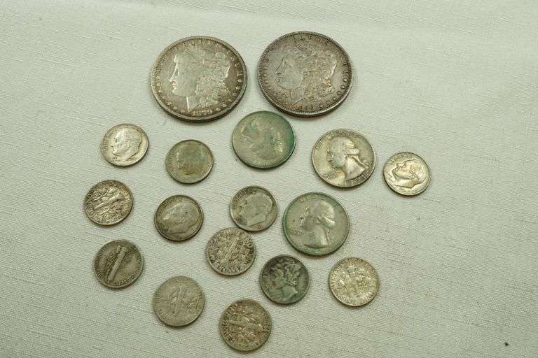 Lot of Assorted Currency
