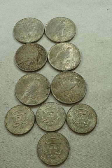 Lot of Assorted Currency