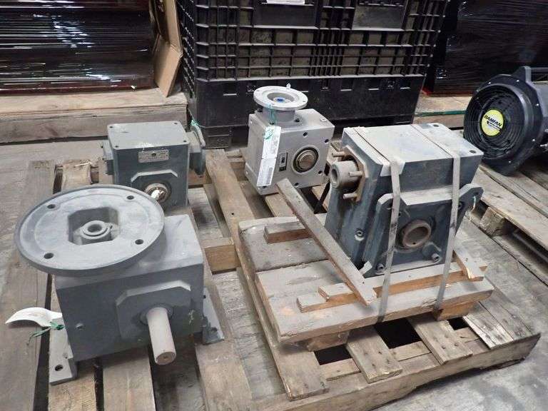 Lot of Assorted Gears and Reducers