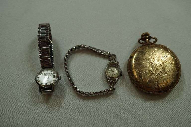 Lot of Watches