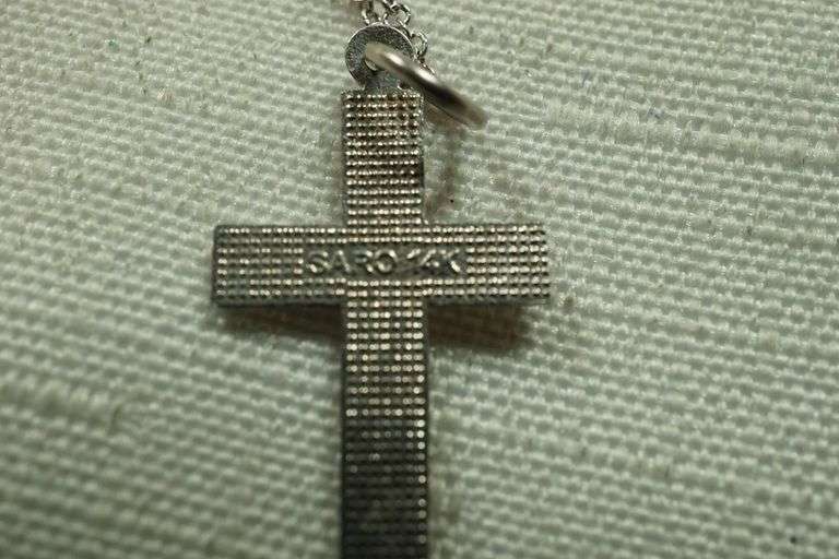 14k White Gold Necklace w/14k White Gold Cross Pendant