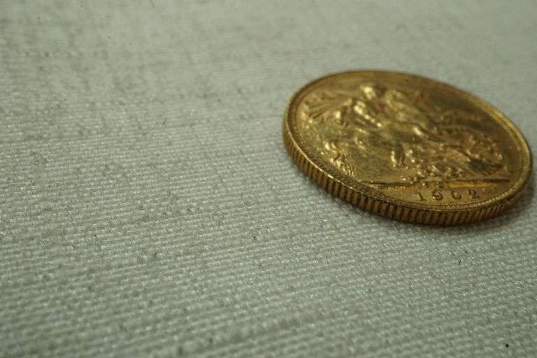 1902 British Gold Sovereign