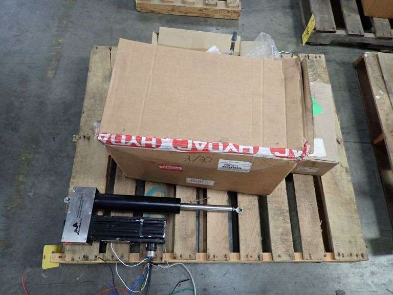 Accu Web Linear Drive with Motor