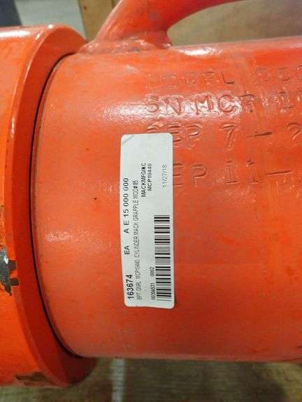 Lot of (2) Hoist Cylinders