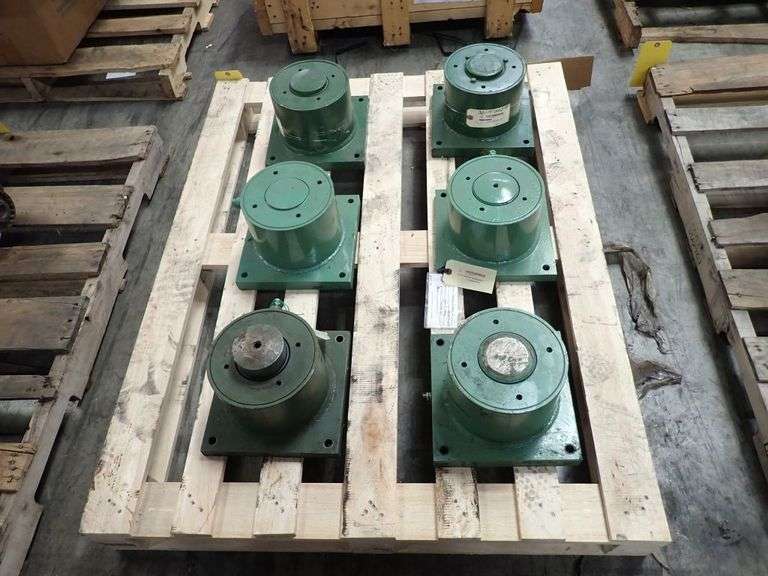 Lot of (6) Daramic Vallen Hydraulic Cylinders
