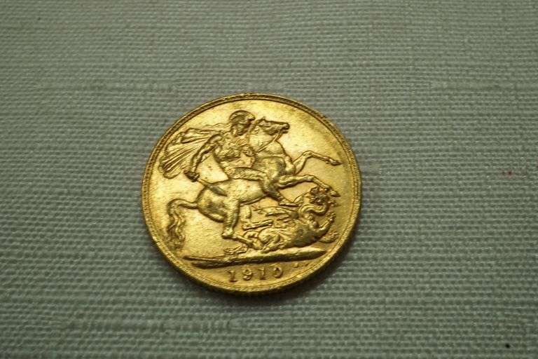 1910 British Gold Sovereign