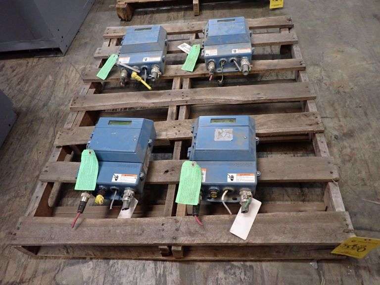 Lot of (4) Rosemount 8712 Transmitters
