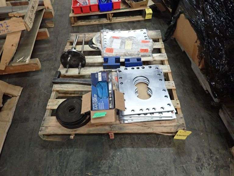 Lot of Assorted Gaskets and Brackets