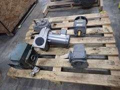 Baldor Reliance 5 HP Motor with Pump and Components