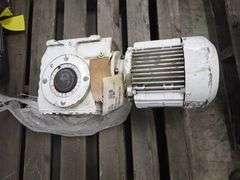 Lot of (3) Assorted Gear Motors