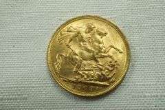1909 British Gold Sovereign