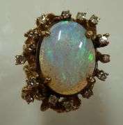 14k Yellow Gold Ring w/Opal & Diamonds