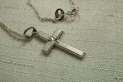 14k White Gold Necklace w/14k White Gold Cross Pendant