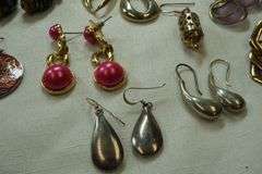 Lot of Assorted Jewelry