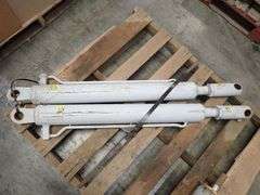 Lot of (3) Hydraulic Cylinders