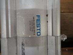 Lot of (4) Festo Cylinders
