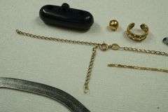 Lot of Assorted Jewelry