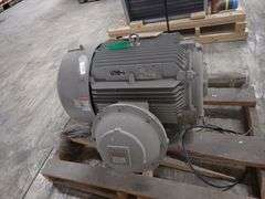 Siemens 100 HP Motor