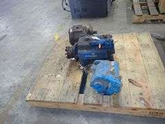 Lot of (3) Hydraulic Pumps