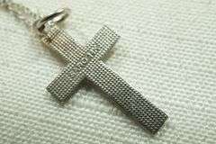 14k White Gold Necklace w/14k White Gold Cross Pendant