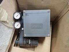 Lot of (8) Assorted Industrial Components