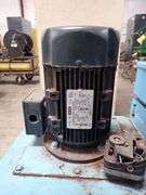 Moro Vacuum Pump with (2) Motors