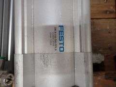 Lot of (4) Festo Cylinders