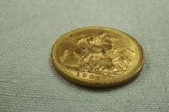 1909 British Gold Sovereign