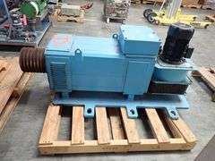 Moro Vacuum Pump with (2) Motors