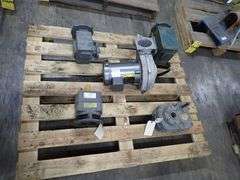 Baldor Reliance 5 HP Motor with Pump and Components