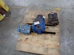 Lot of (3) Hydraulic Pumps