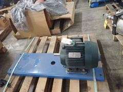 Toshiba 5 HP Motor