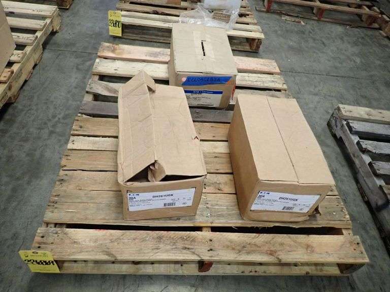 Lot of (2) Eaton 30A Heavy Duty Safety Switches and Lighting Contactor