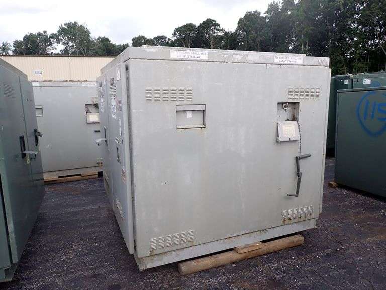 S&C 15KV Pad-Mount Switch