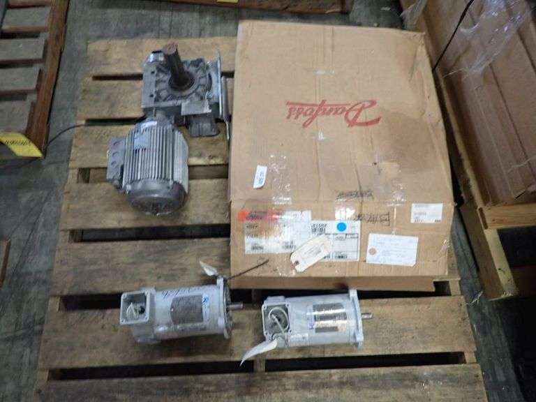 Lot of (4) Assorted Components