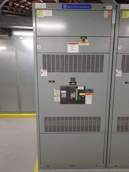 GE Spectra Series 4000A Switchboard