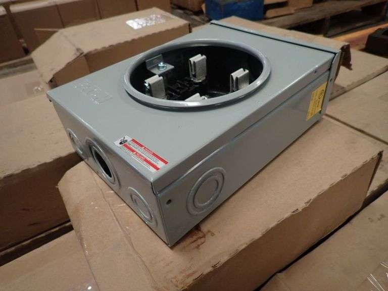 Lot of (15) Eaton Enclosed 125A Meter Sockets